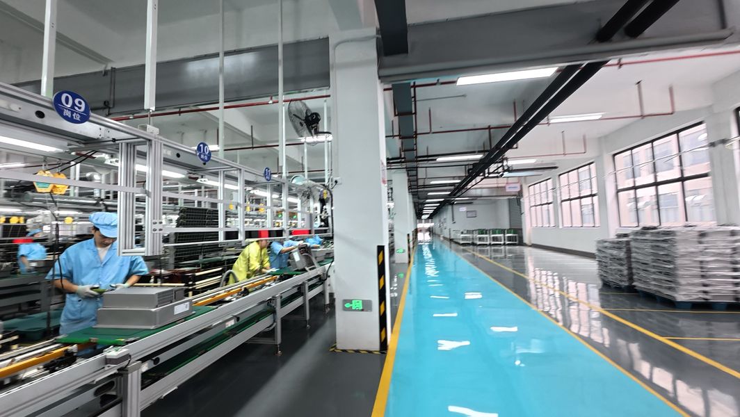 Shenzhen Resun energy Technology Co., Ltd productielijn van de fabrikant